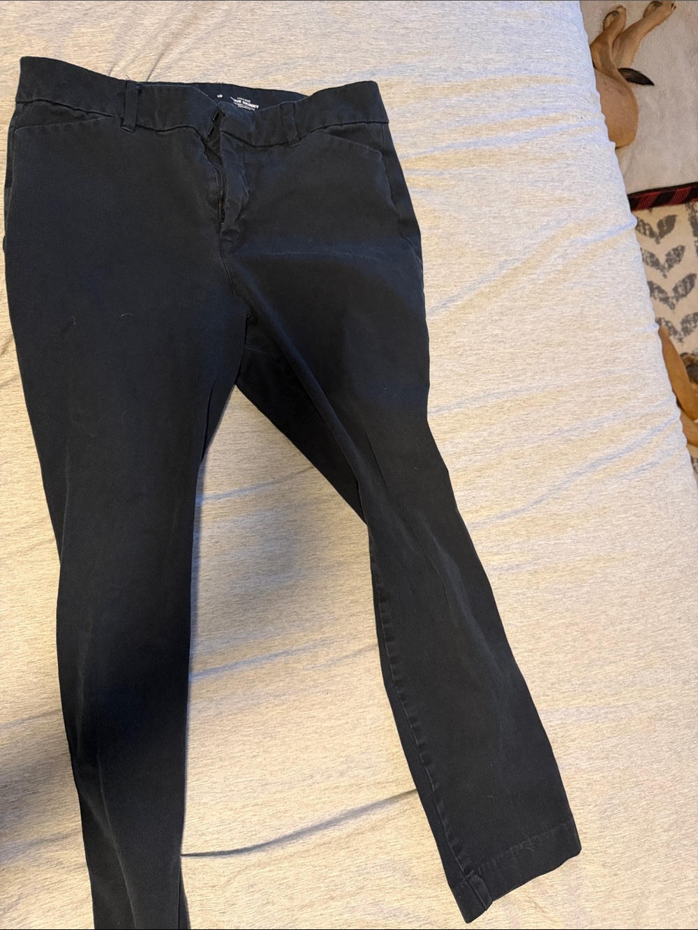 Old Navy Straight Leg Pants in Black